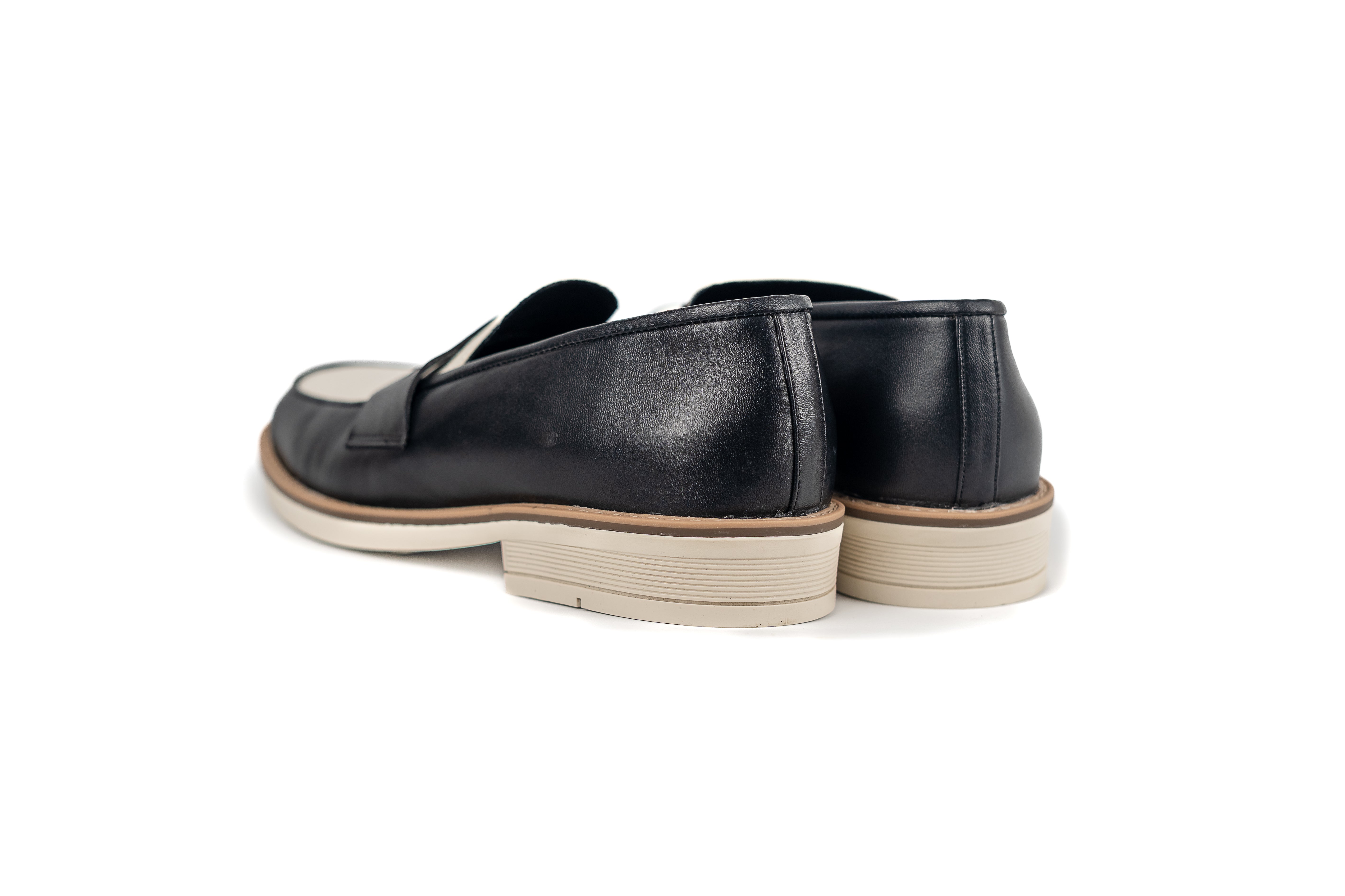 PENNY LOAFERS SUELA BLANCA