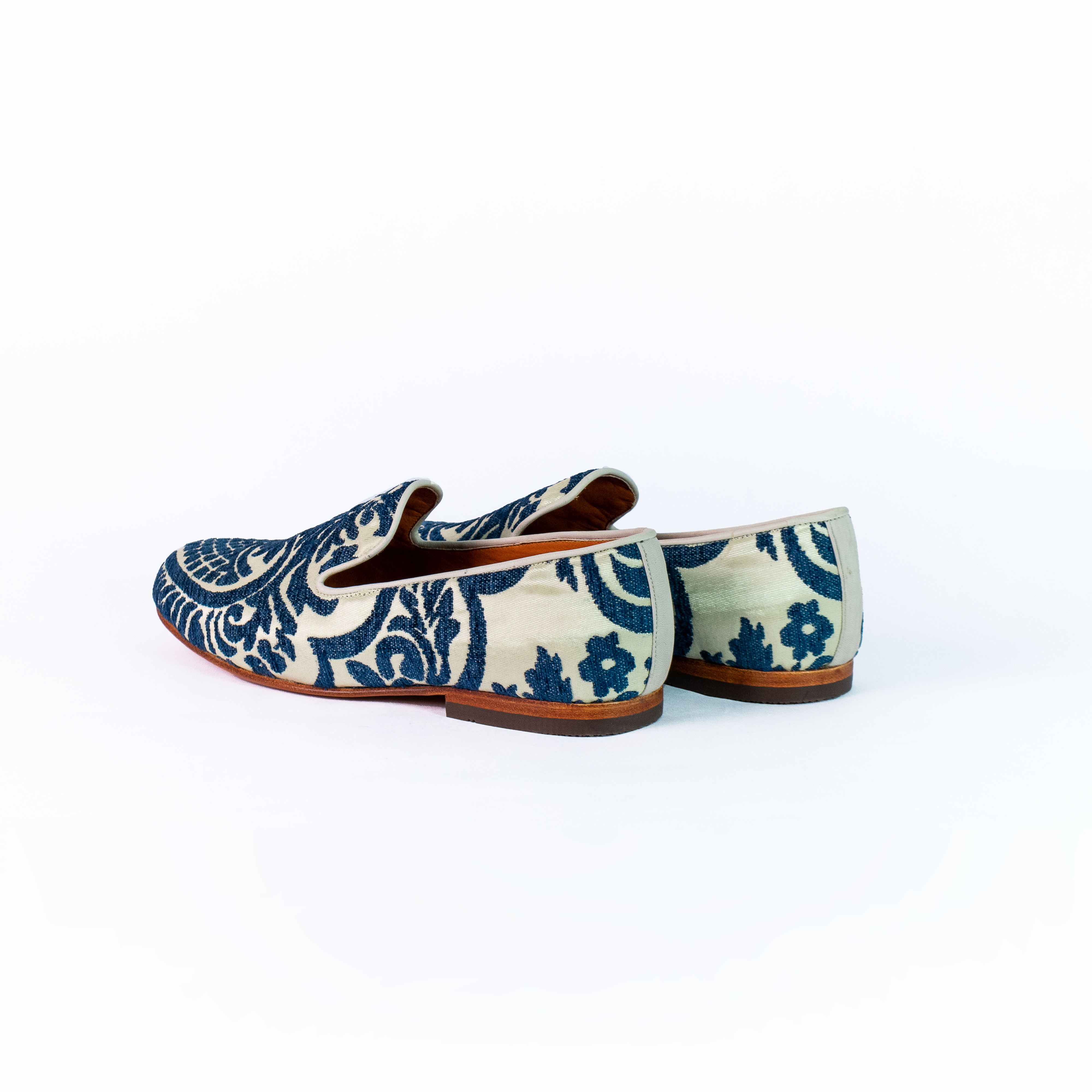 Slippers jacquard azul con beige