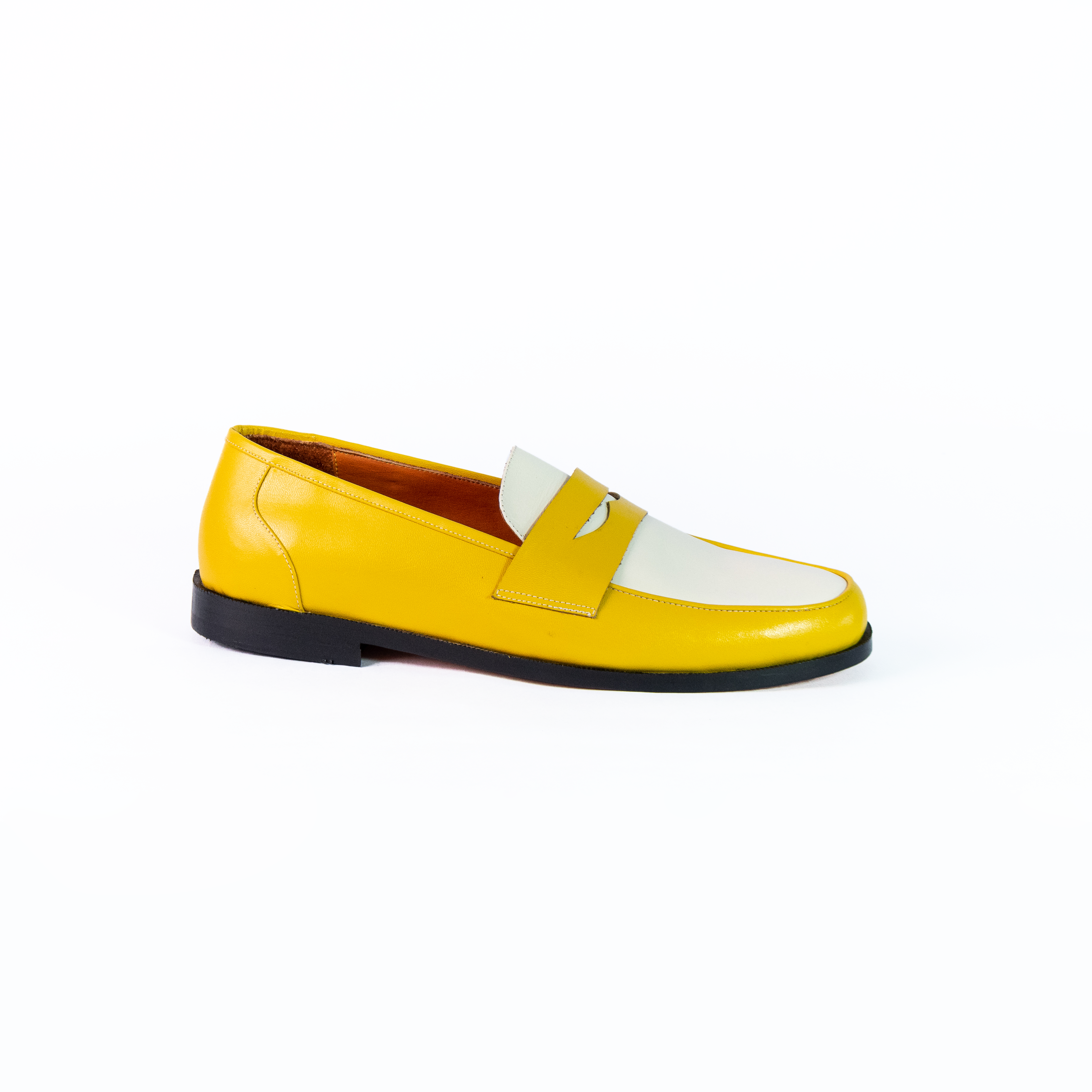 Penny loafers yellow & white