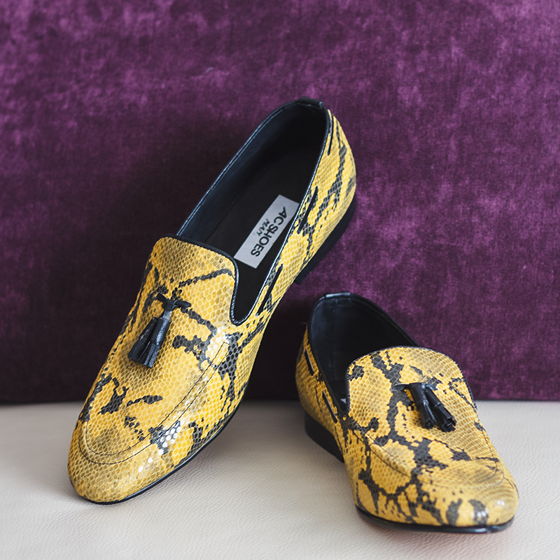 Loafers cuero grabado Amarillo electrico